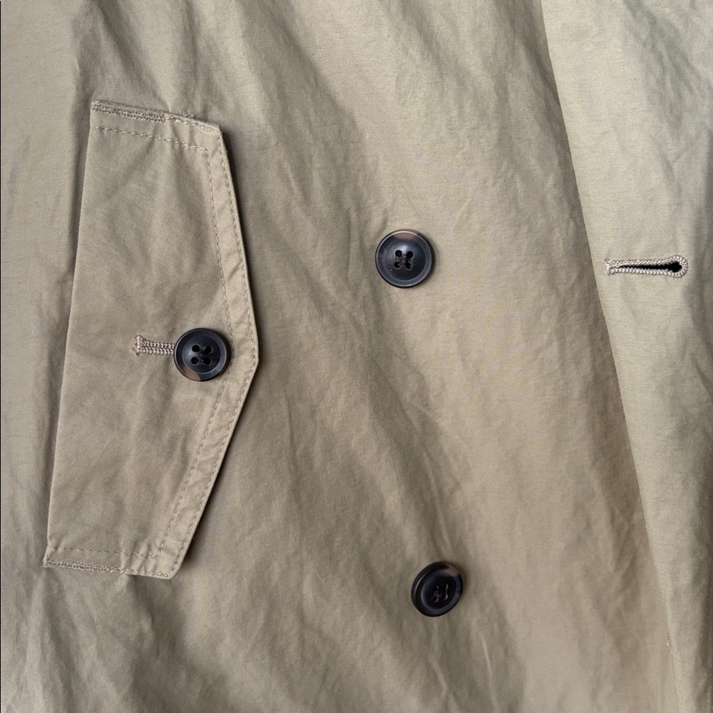 🧥 Banana republic water proof trench coat in color maverick tan - Picture 9 of 10